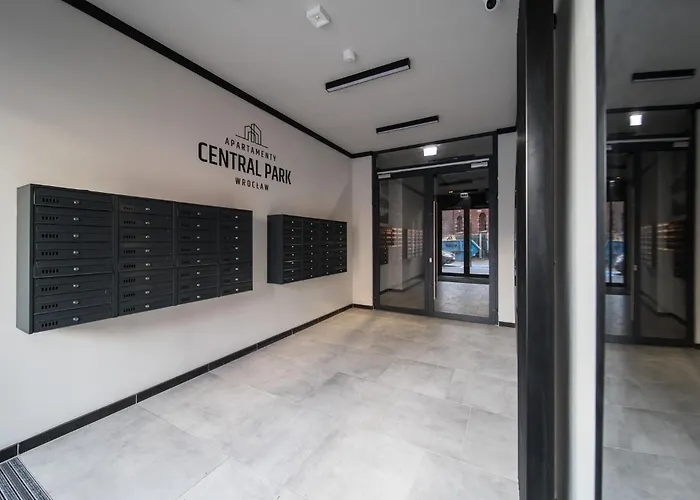 Park Red By Bookinghost Wrocław