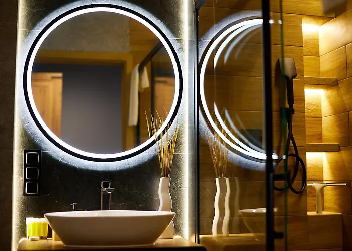 Park Red By Bookinghost * ヴロツワフ